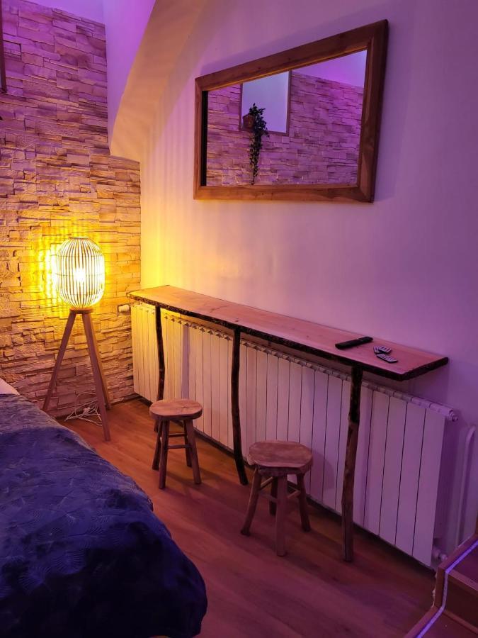 Le Spa De La Cathedrale - Jacuzzi - Sauna - Champagne - Netflix - Wifi Троа Екстериор снимка