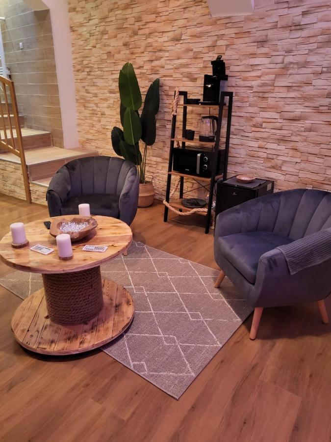 Le Spa De La Cathedrale - Jacuzzi - Sauna - Champagne - Netflix - Wifi Троа Екстериор снимка