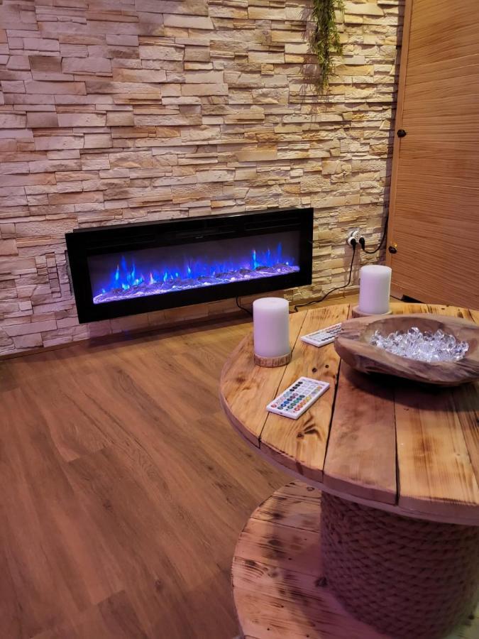 Le Spa De La Cathedrale - Jacuzzi - Sauna - Champagne - Netflix - Wifi Троа Екстериор снимка