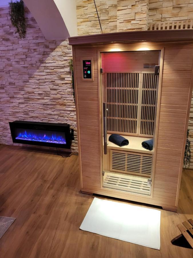 Le Spa De La Cathedrale - Jacuzzi - Sauna - Champagne - Netflix - Wifi Троа Екстериор снимка